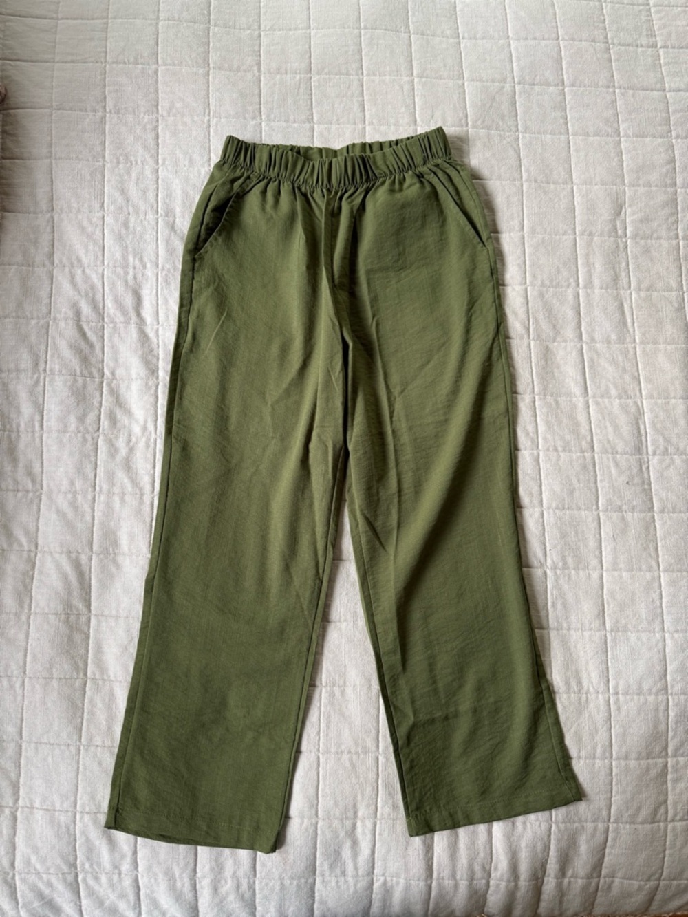Eileen Fisher Olive Green Pull-On Pant • Size M